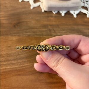 Vintage Sarah Coventry Elegant Gold Brooch